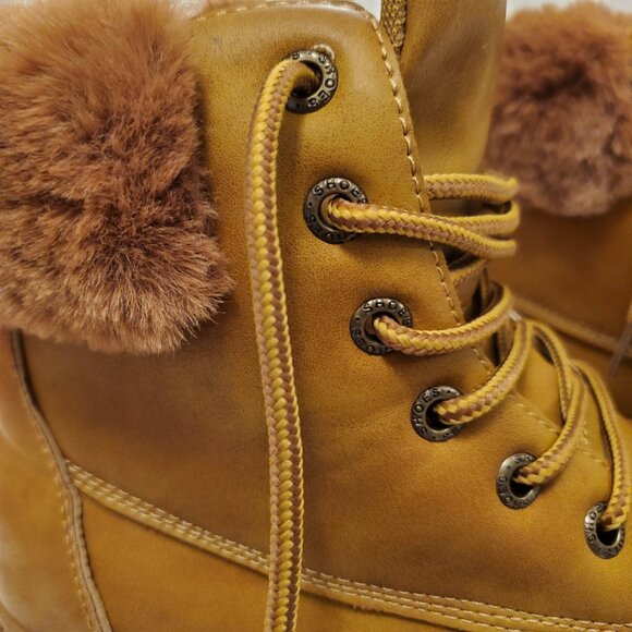 Rouge Helium Tan Faux Fur Lace Up Round-Toe Ankle Bootie Boots - (8M) - Picture 12 of 13